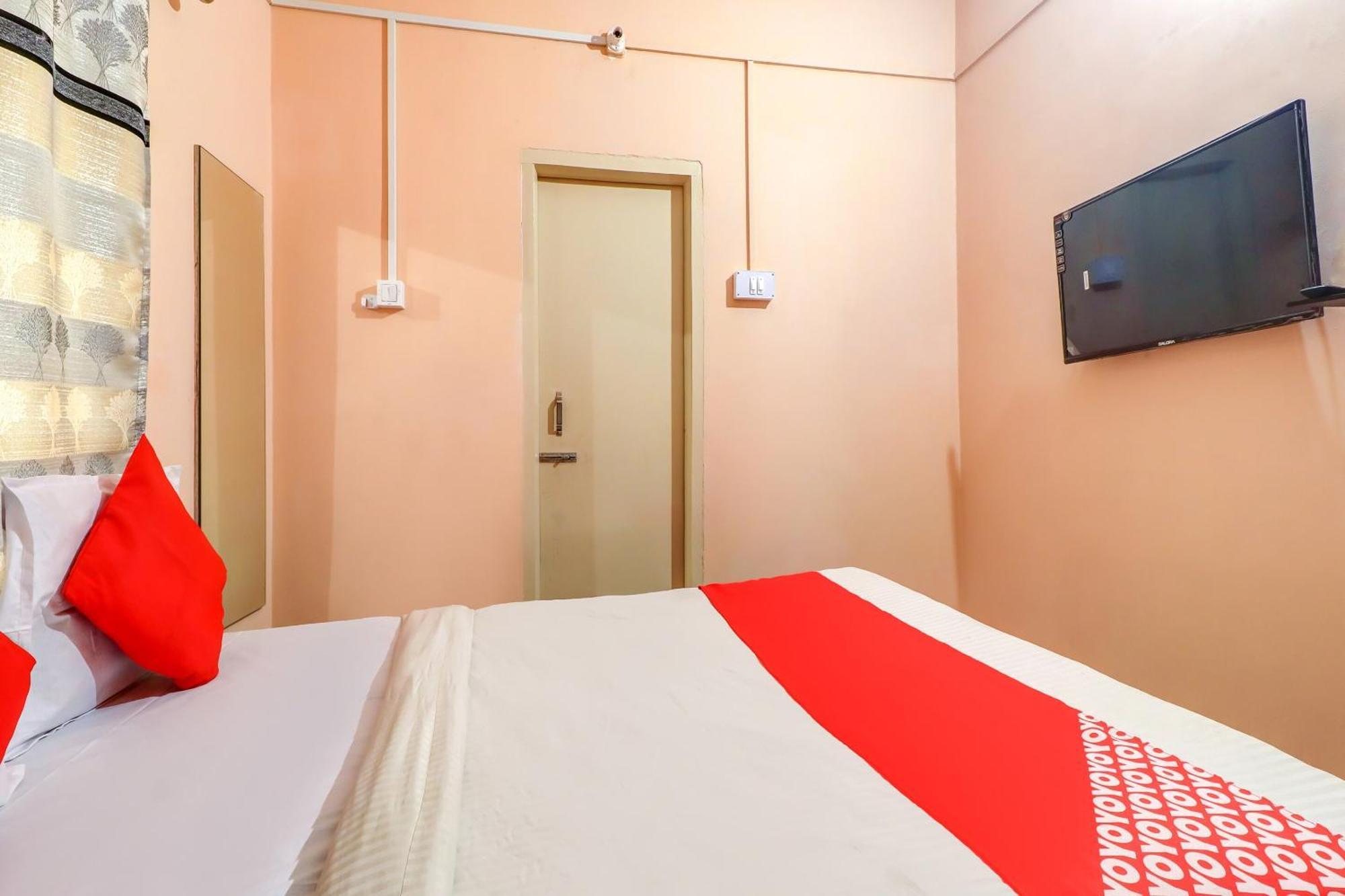 Hotel O Sidhu Kanhu & Banquet Ranchi Buitenkant foto