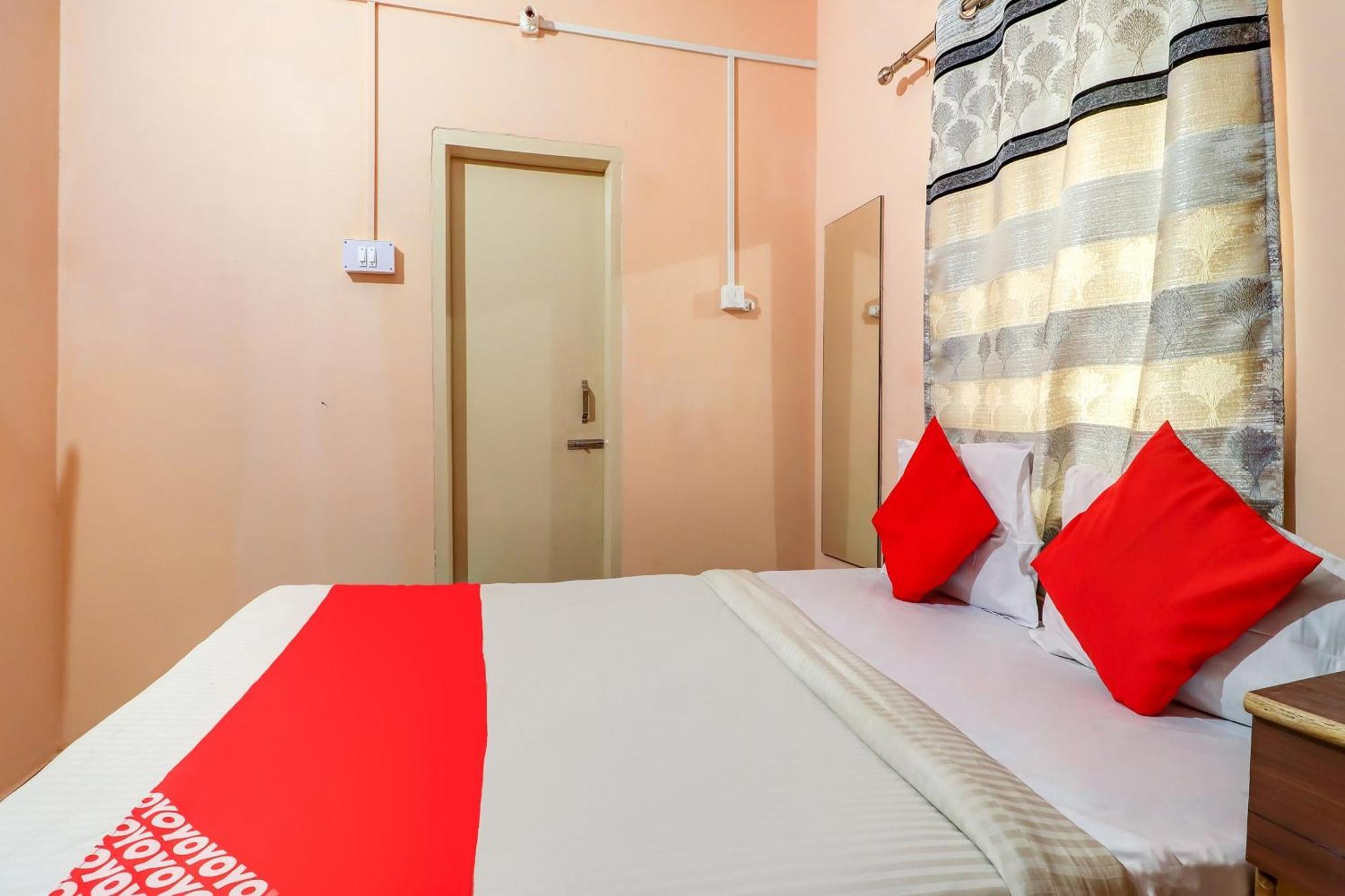 Hotel O Sidhu Kanhu & Banquet Ranchi Buitenkant foto
